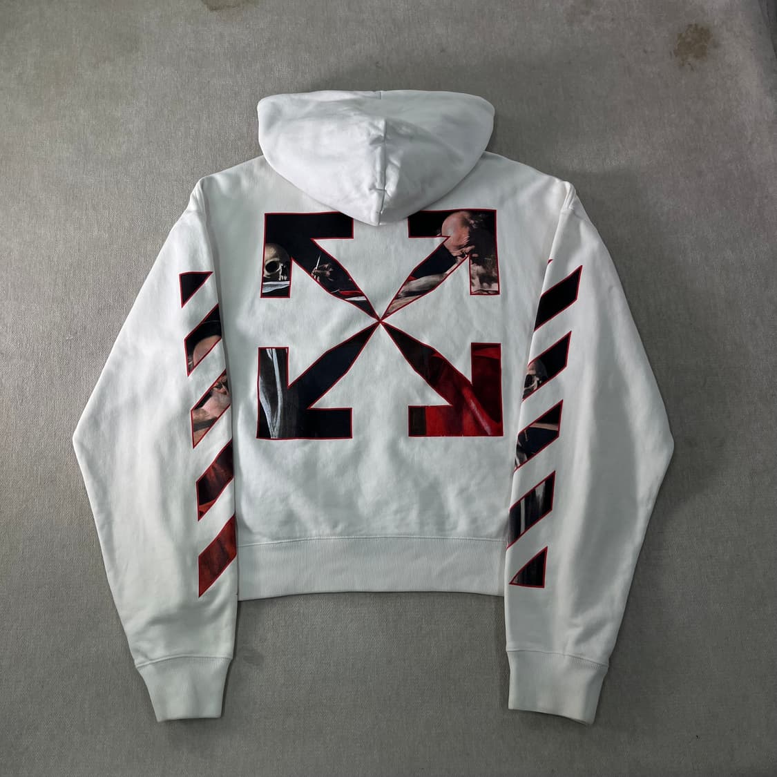 105 오프화이트 카라비지오 프린트 화이트 후드티 상품이미지2