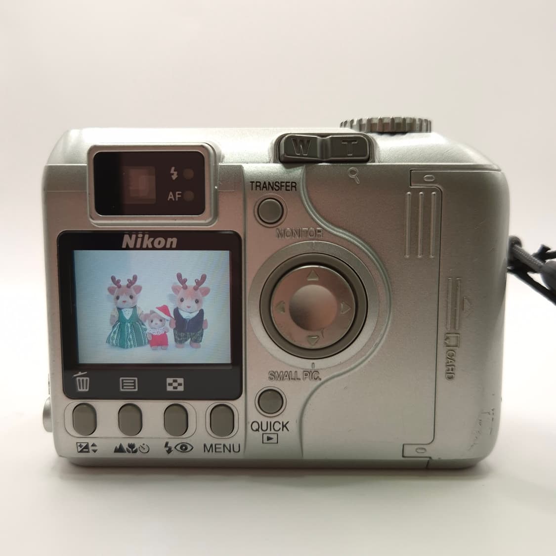 🎄2000s감성..🥹니콘 COOLPIX 885 ✨ 상품이미지2