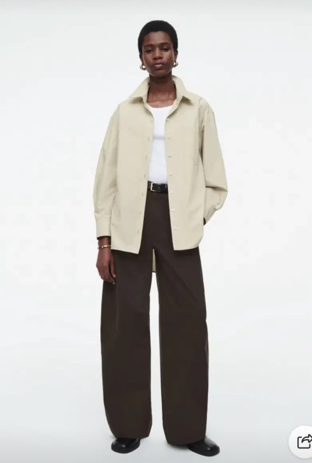 코스 오버사이즈 커브드 헴 긴팔 셔츠 32 상품이미지2