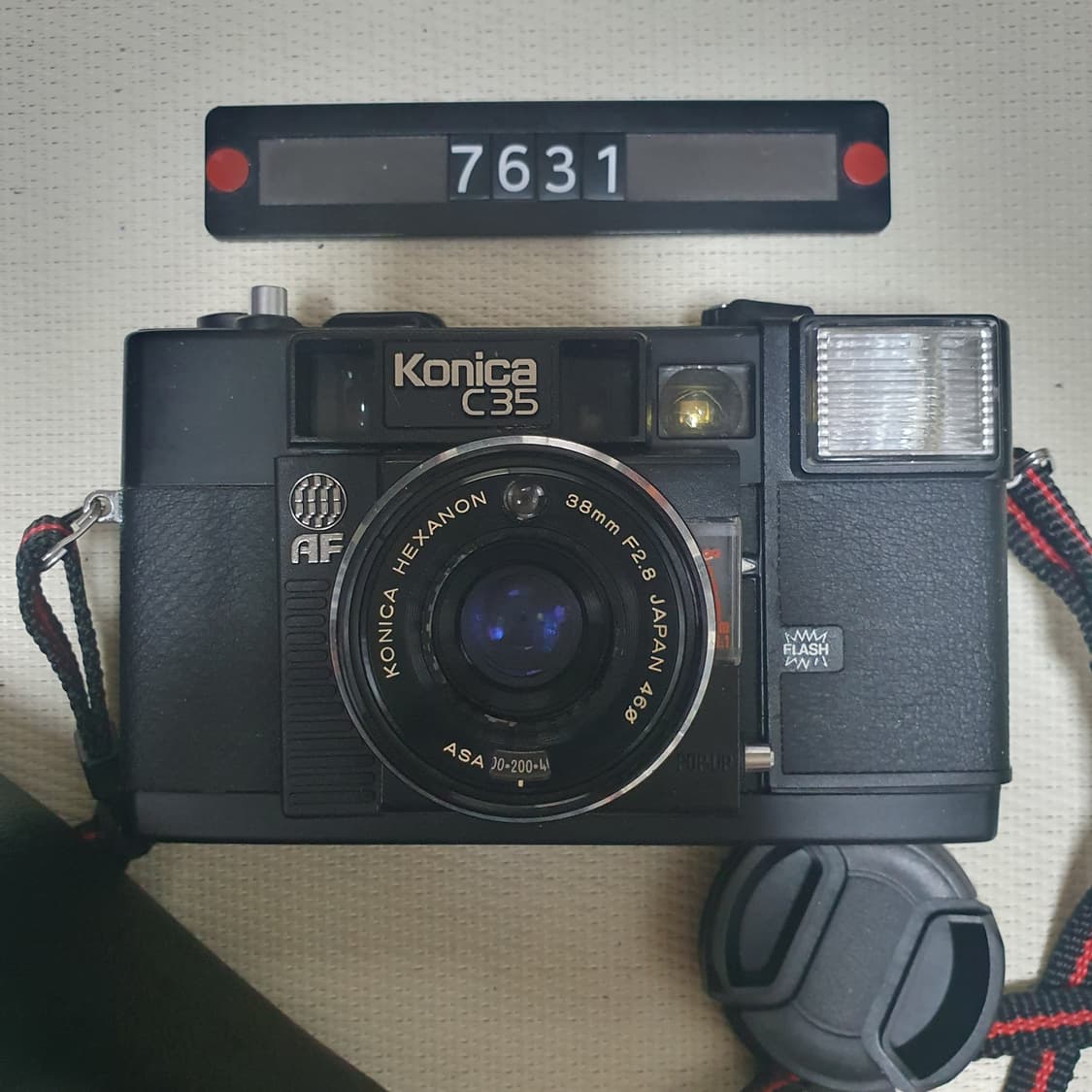 코니카 C 35 AF 필름카메라 케이스포함 상품이미지1
