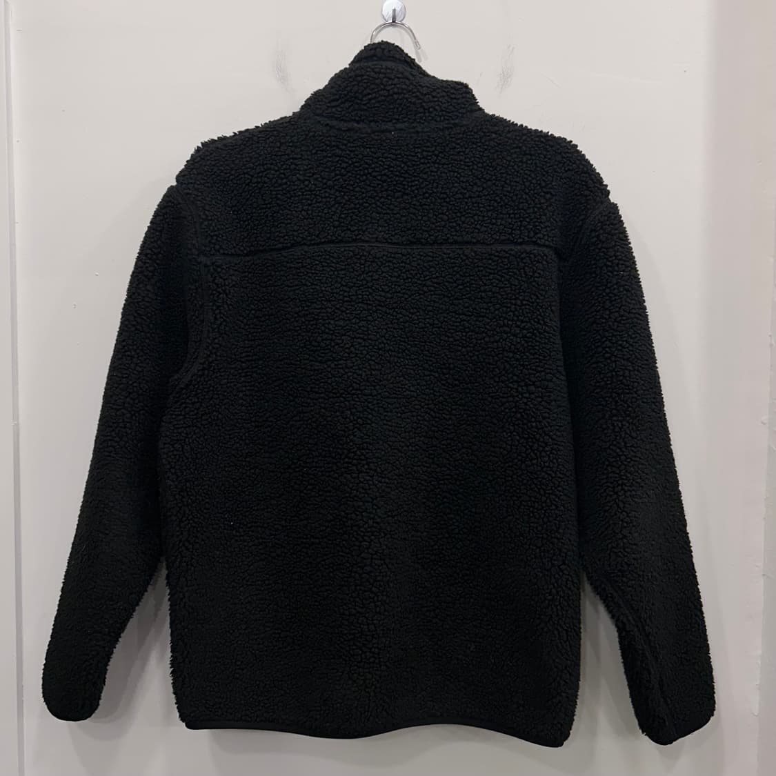 무신사스탠다드 무지 체스트포켓 뽀글이 플리스 상품이미지5