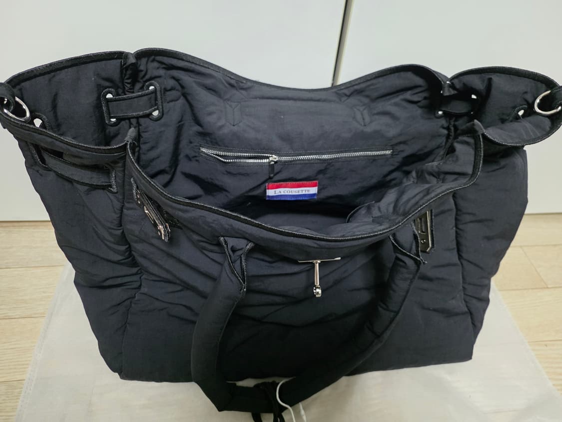 정품 라쿠제토 패딩백 상품이미지2