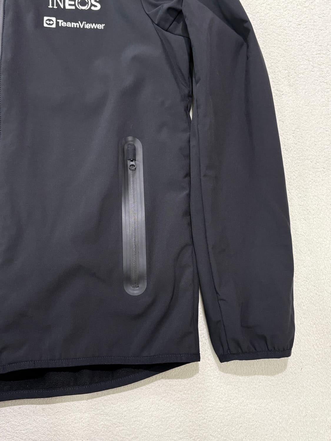 F1 메르세데스 페트로나스 레이싱 자켓 22시즌 M 사이즈 상품이미지3