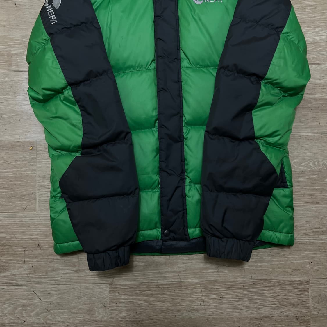 네파 덕다운 투톤 배색 유틸리티 후드 패딩 점퍼 [그린] S/90 상품이미지3
