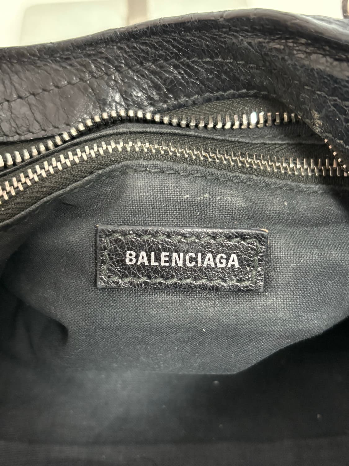 발렌시아가 모터 미니 로고스트랩 상품이미지8