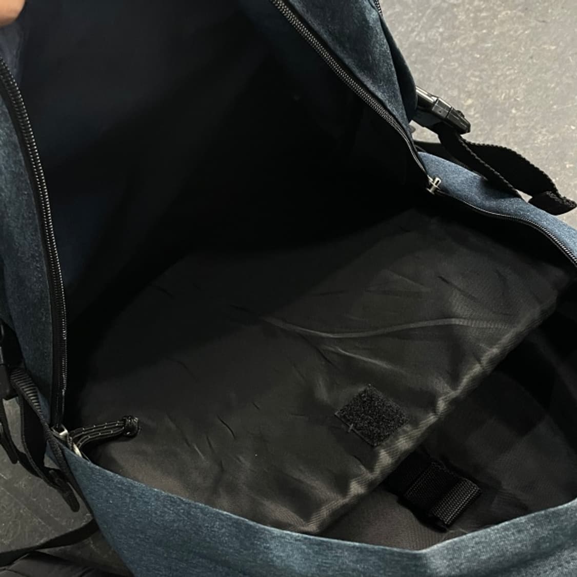 이스트팩 백팩 상품이미지5