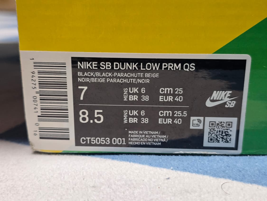 [250] 나이키 트래비스 스캇 SB 덩크 로우 상품이미지8