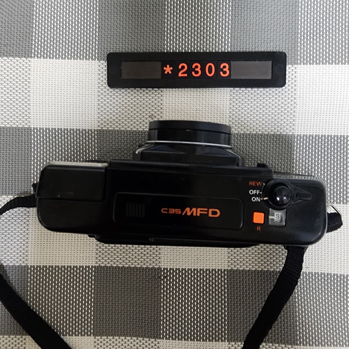 코니카 C 35 MF D 데이터백 필름카메라 상품이미지2