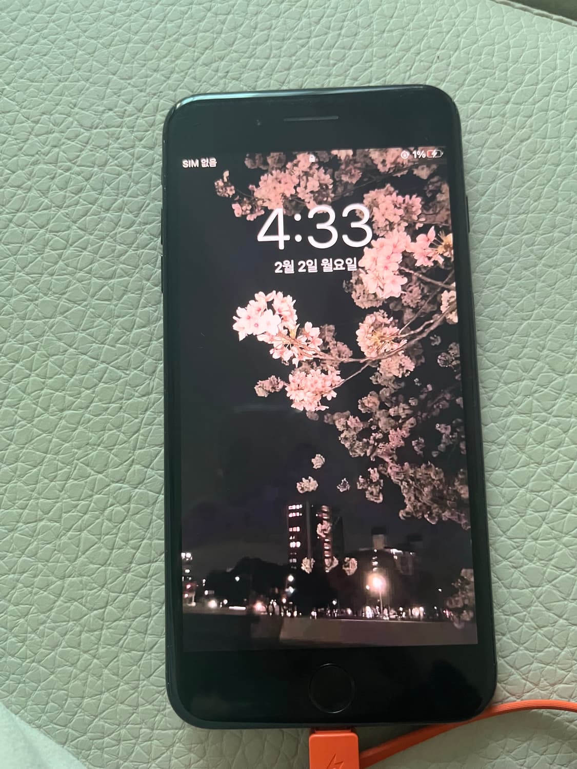 아이폰 8 플러스 256 블랙 상품이미지2