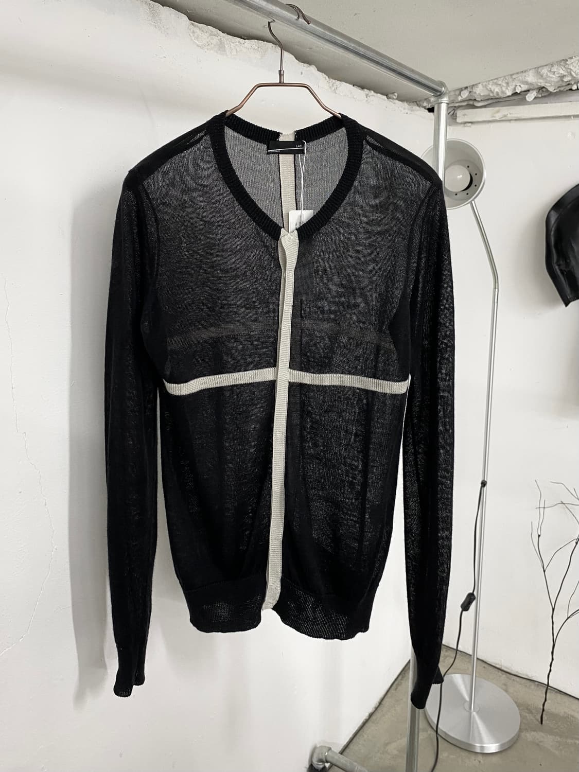 라드 뮤지션 크로스 버튼 가디건 상품이미지4