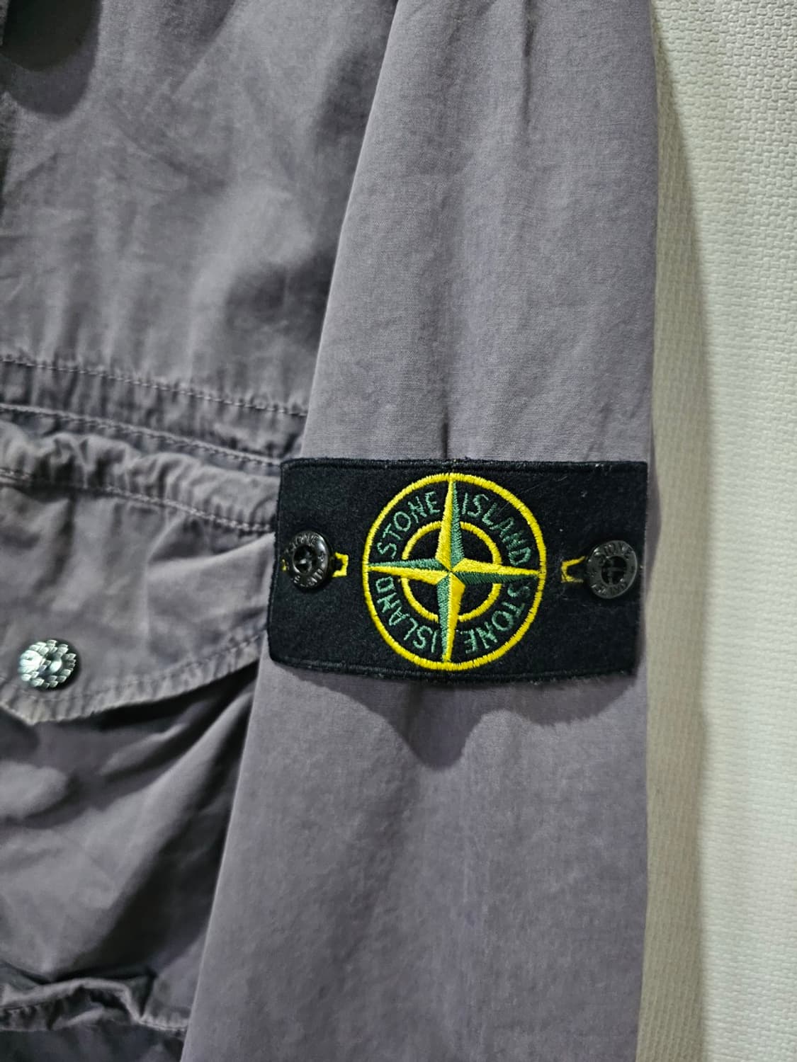 정품 스톤아일랜드 올드이펙트 오버셔츠 자켓 95 / M 상품이미지2