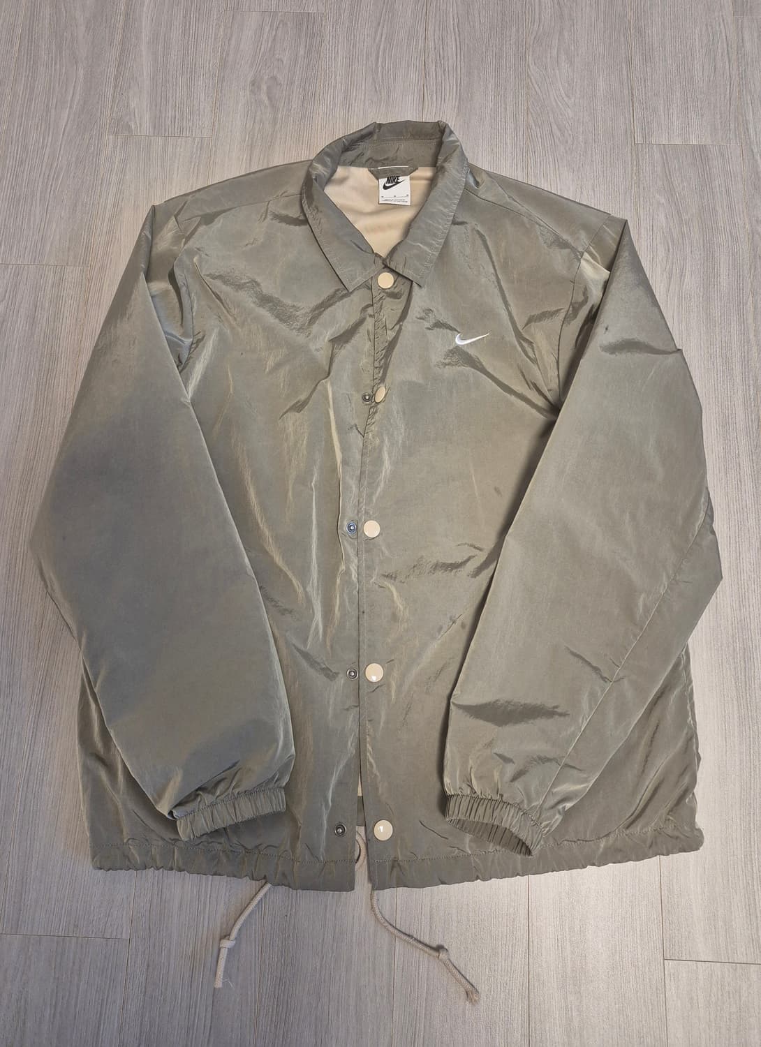 나이키 어센틱 코치 자켓-카키 화이트 상품이미지2