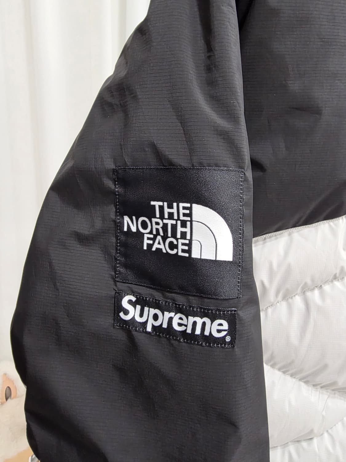 슈프림 노스페이스 콜라보 800필 하프 집 후드 XL（새상품) 상품이미지3