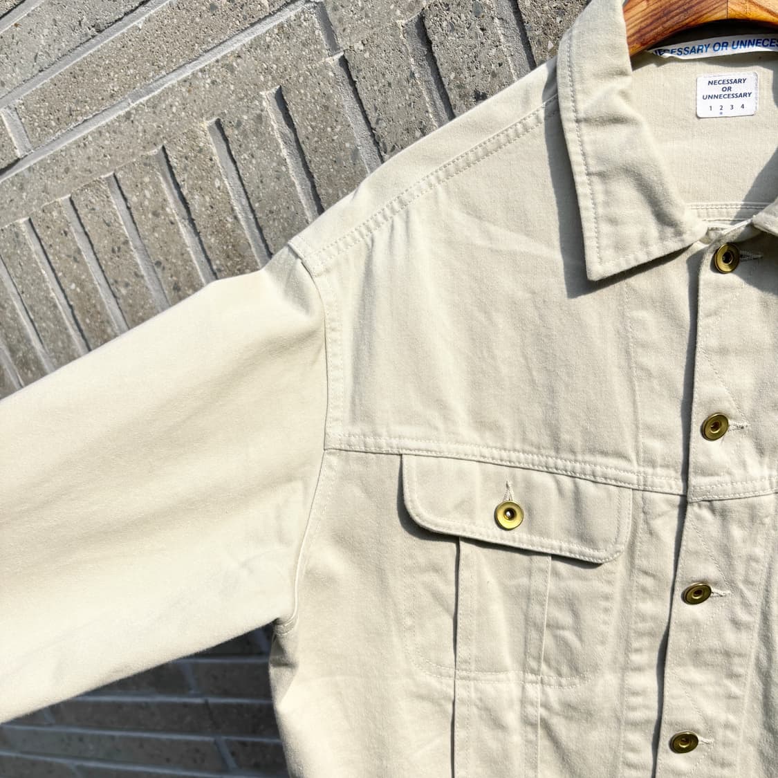 Necessary or Unnecessary 트러커 자켓 상품이미지4