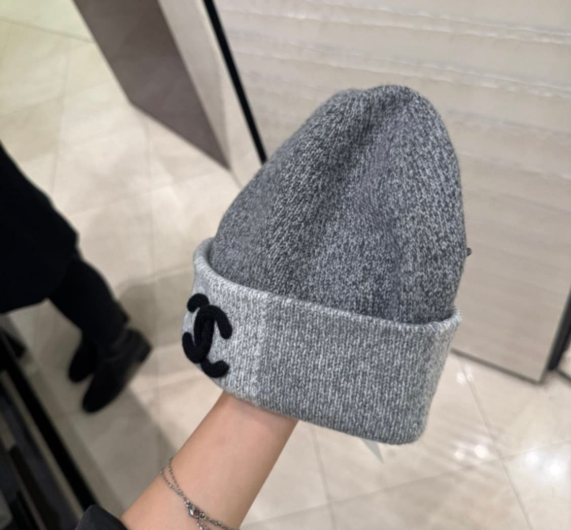 (새상품)샤넬 25FW비니 상품이미지3