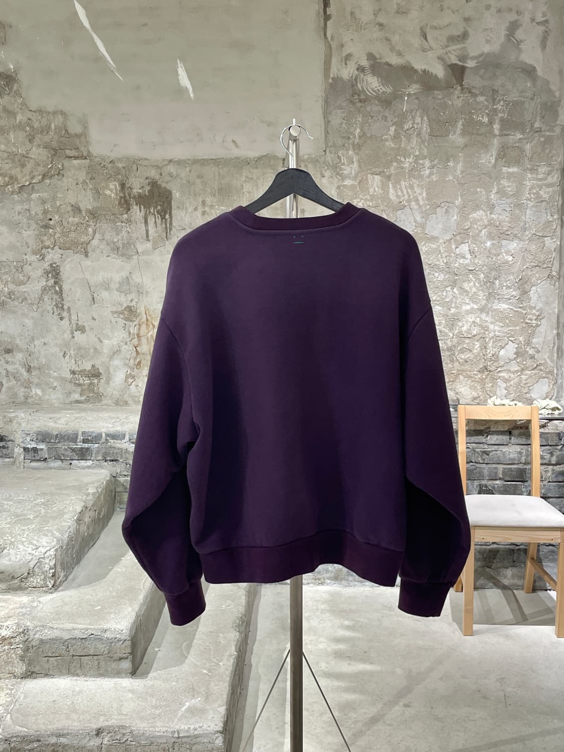 아크네 스튜디오 퍼플 피아 크루넥 스웻 셔츠 상품이미지6
