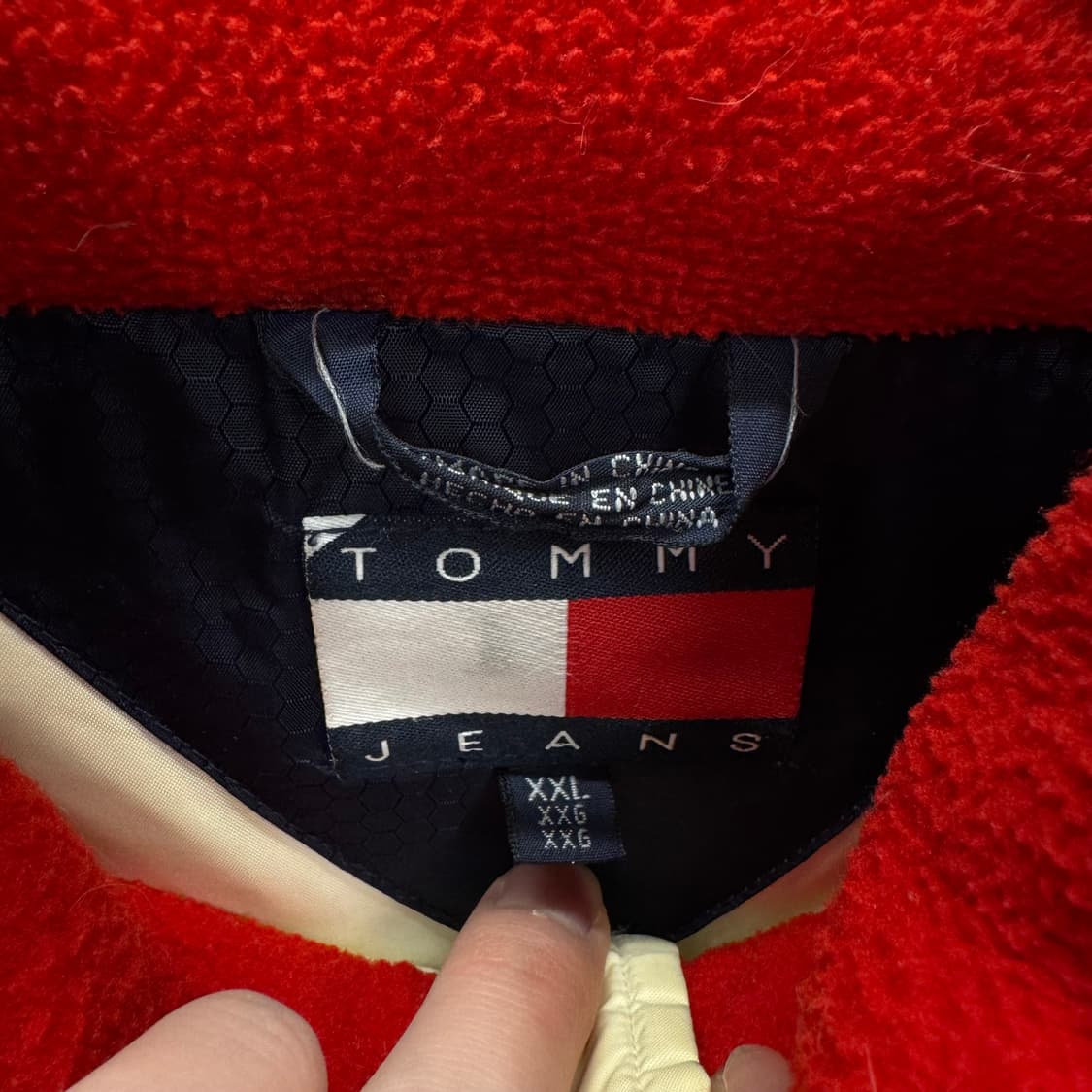 타미 진스 구스다운 패딩 점퍼 후면 로고 포인트 네이비 레드 상품이미지8