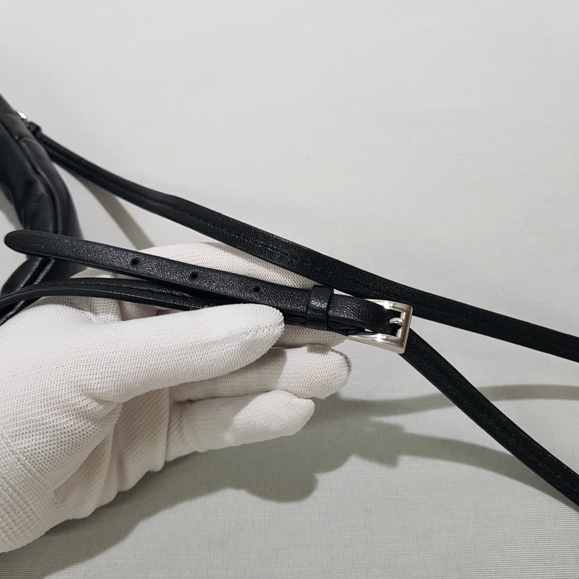 프라다 소프트 패딩 나파 가죽 호보백 1BA384 상품이미지7