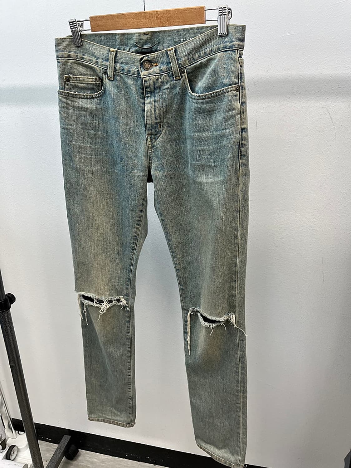 29) 생로랑 디스진  상품이미지1