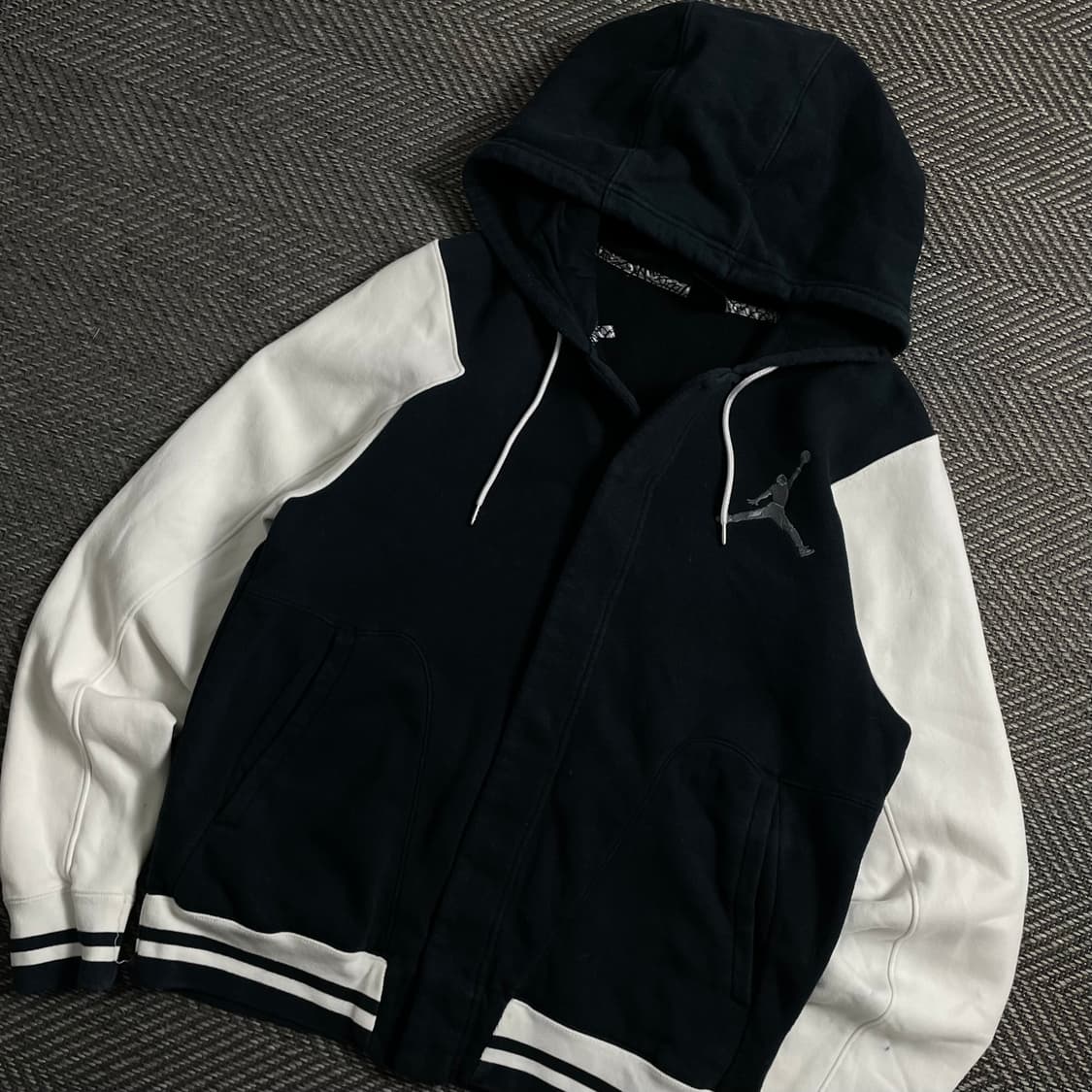 나이키 에어조던 자수로고 스웻 바시티 후드 자켓y 4135 상품이미지1