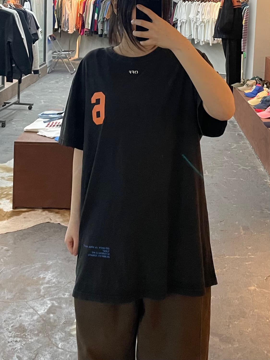 오프화이트 토론토 플래그십 오픈기념 반팔 H2556 상품이미지1