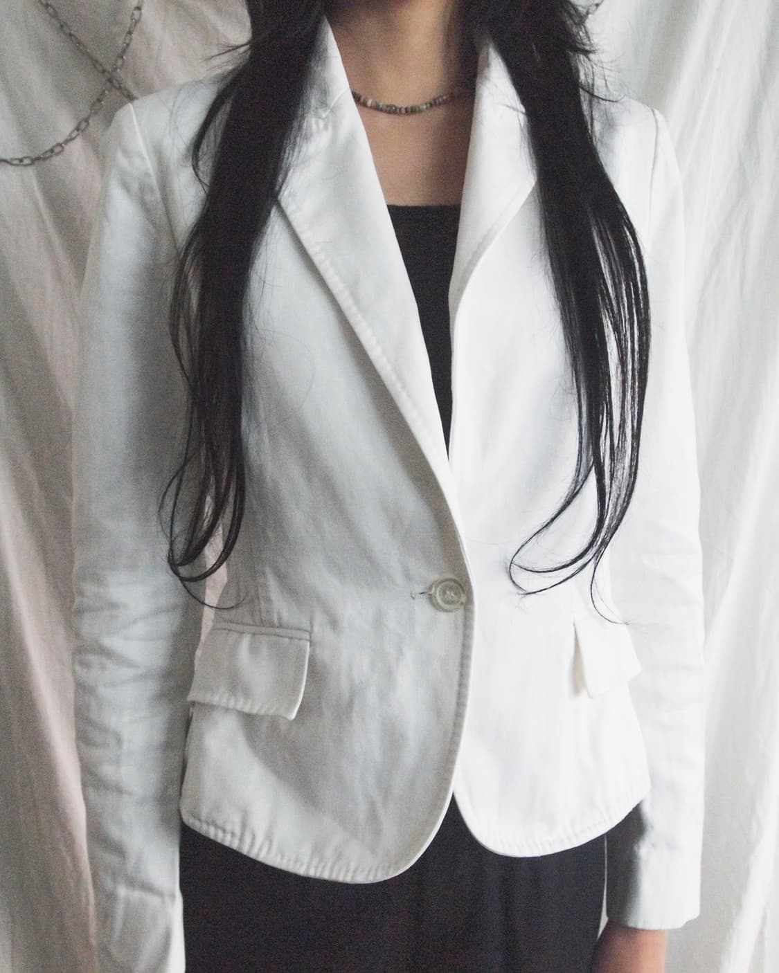 구찌 by 톰포드 크롭컷 화이트 블레이져 상품이미지1