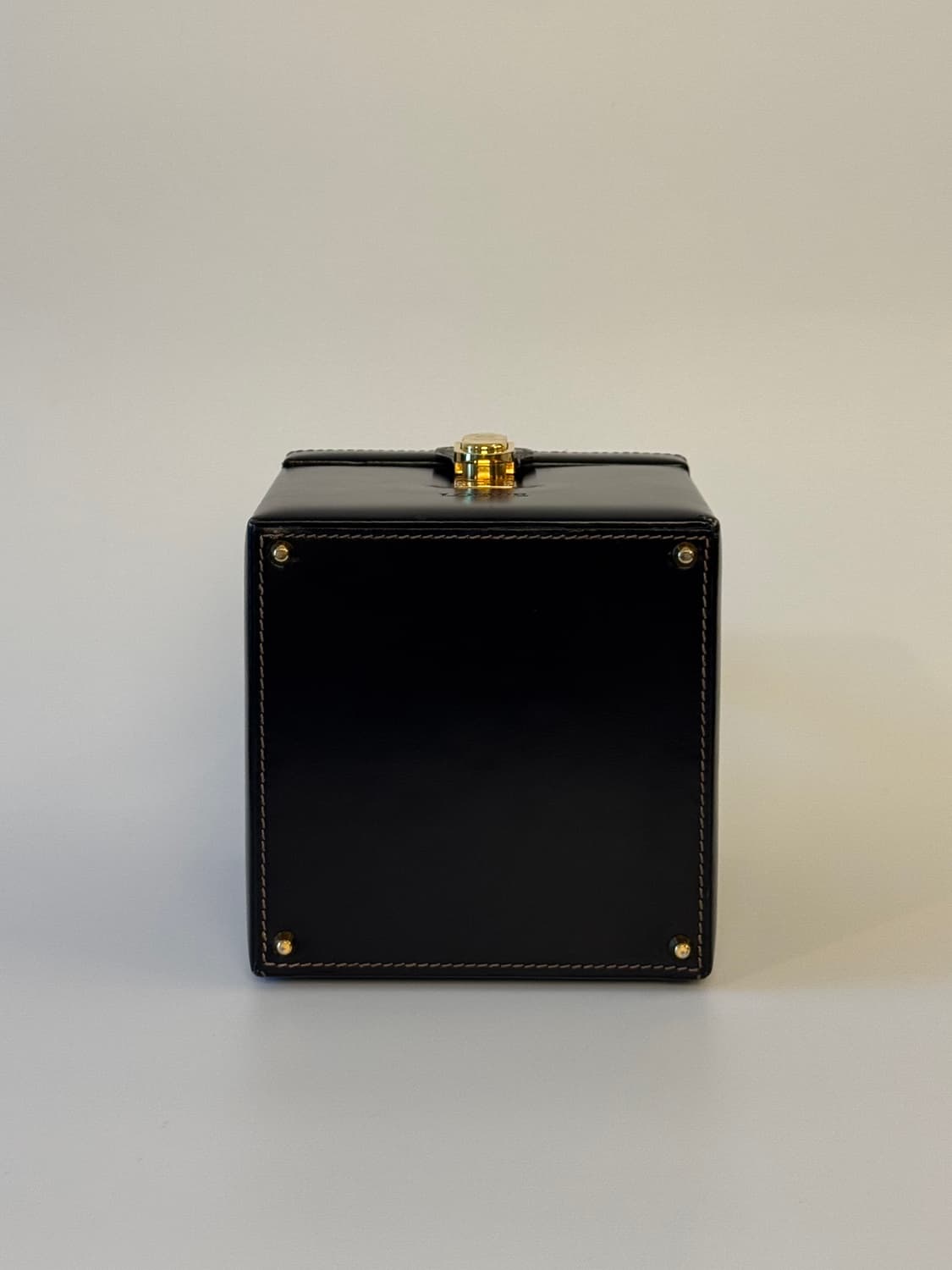 LOEWE(로에베) 아나그램 배니티백 상품이미지5