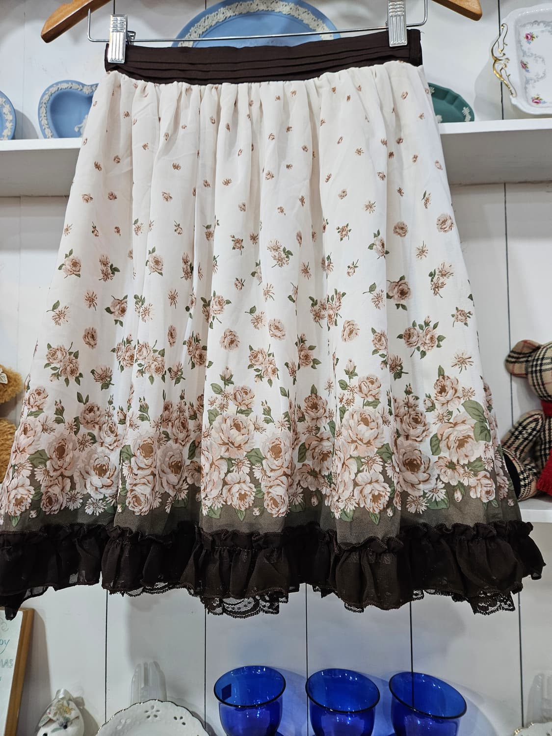 엑시즈팜(Axes Femme) 로즈 플라워 쉬폰 스커트 상품이미지3