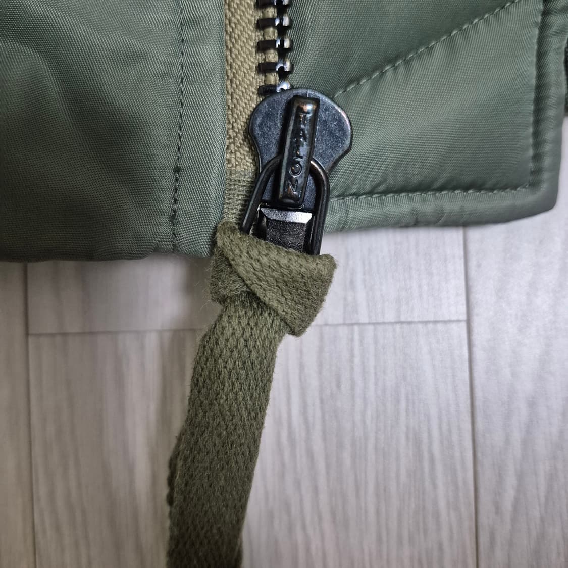 브론슨 ma-1 m사이즈 판매합니다.(중국버전) 상품이미지6