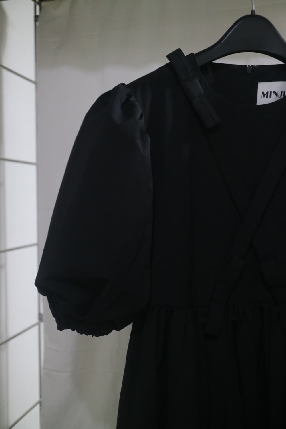 MINJUKIM PUFF MINI DRESS - BLACK (가격제안!) 상품이미지7