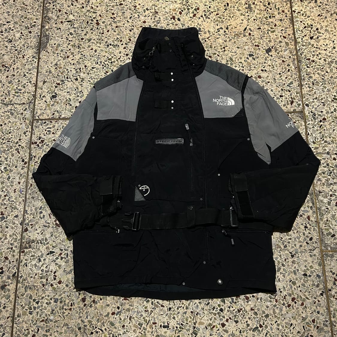 노스페이스(North Face) 스텝 테크 바람막이 자켓 상품이미지1
