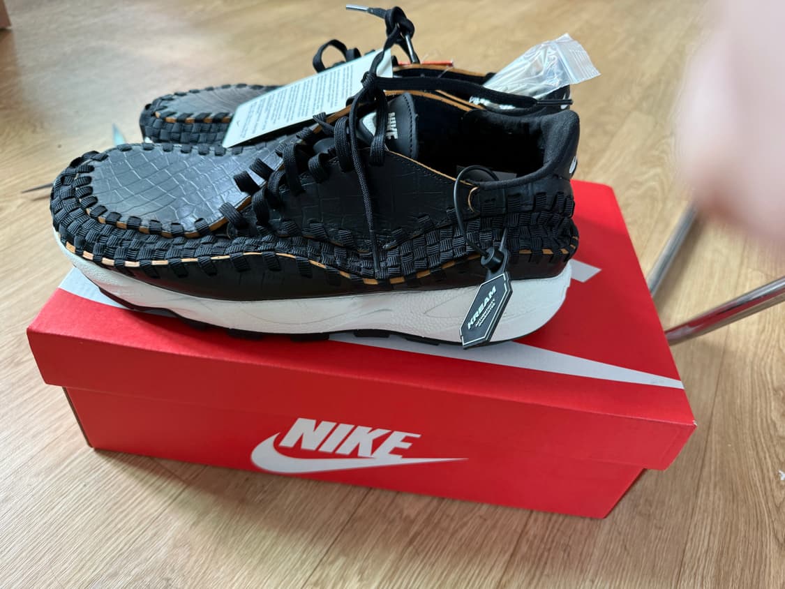 나이키 에어 풋스케이프 제품입니다!  상품이미지3