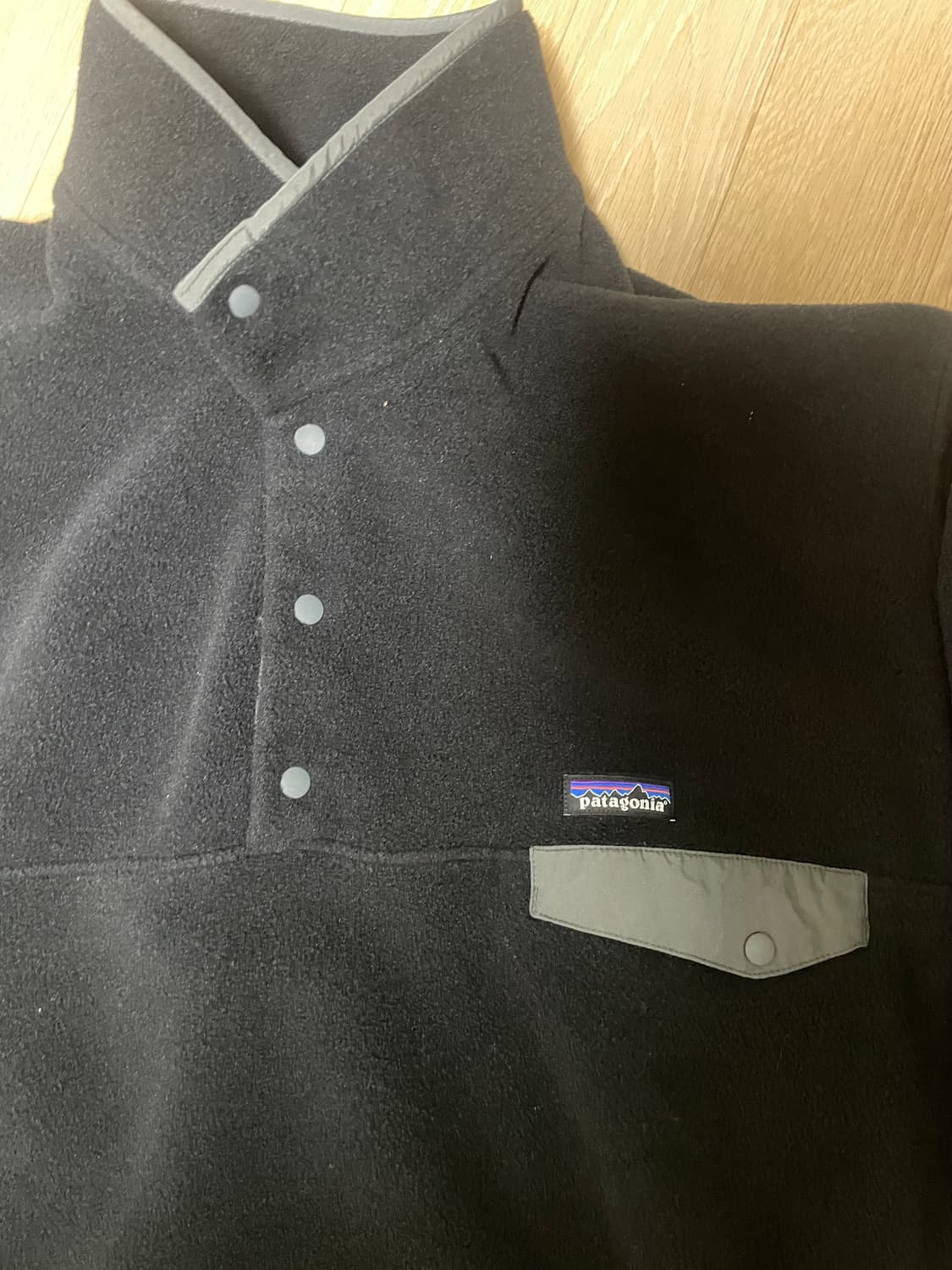 파타고니아 블랙 신칠라 플리스 xxl 거의새것 상품이미지3