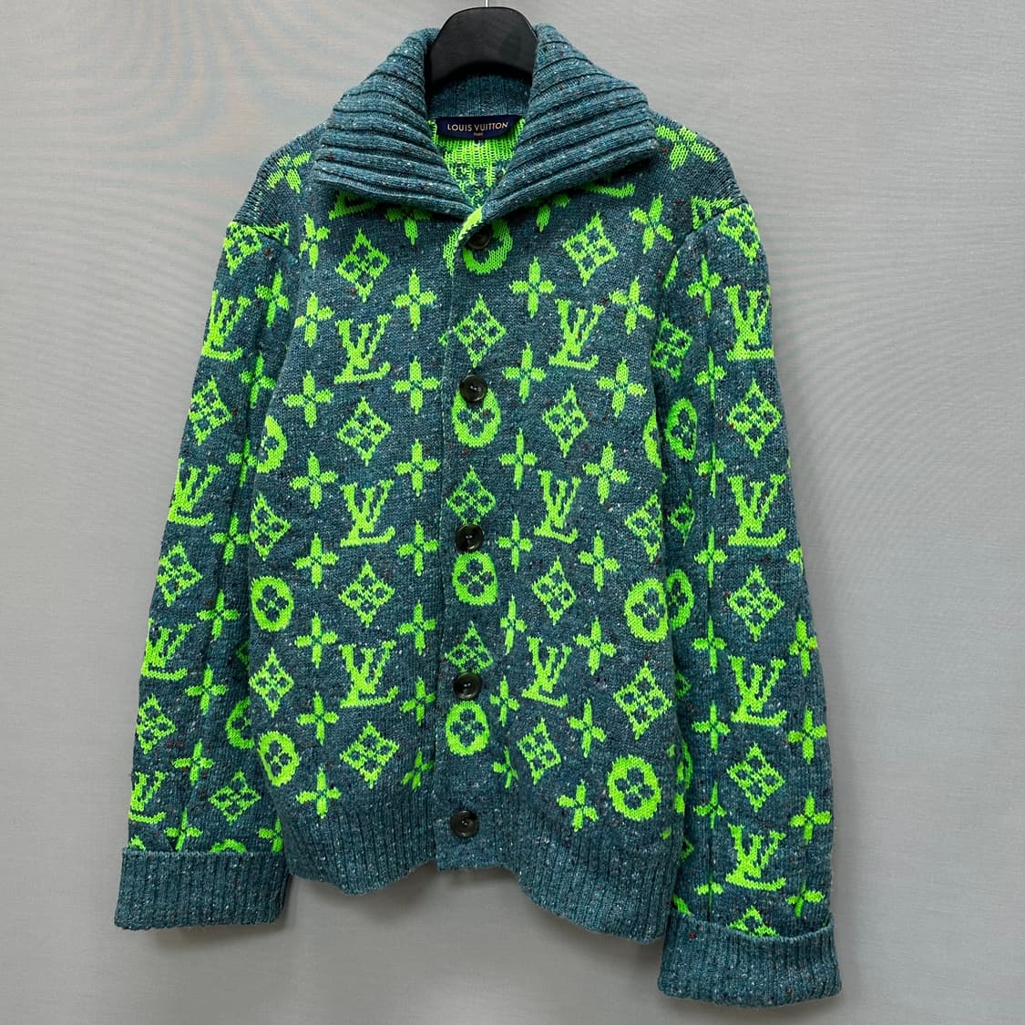 루이비통 모노그램 시그니처 가디건 (100)  상품이미지2