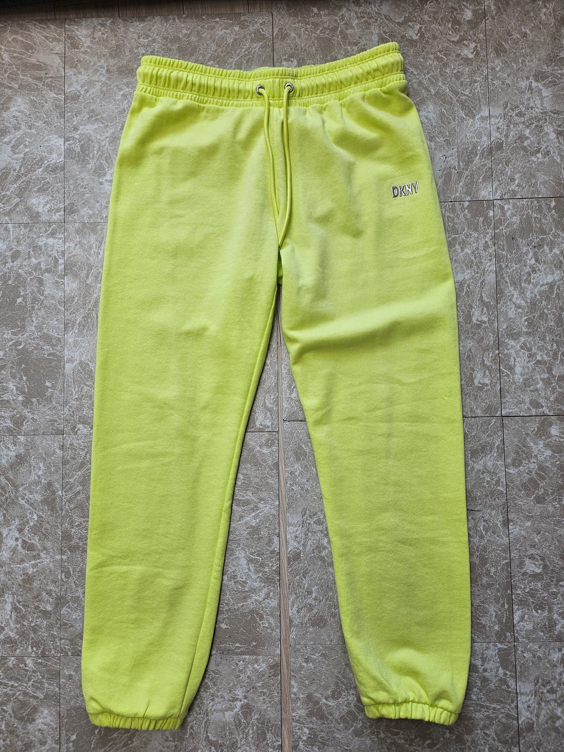 DKNY 라임 솔리드 레귤러 핏 여성 스웨트팬츠 XS 상품이미지1