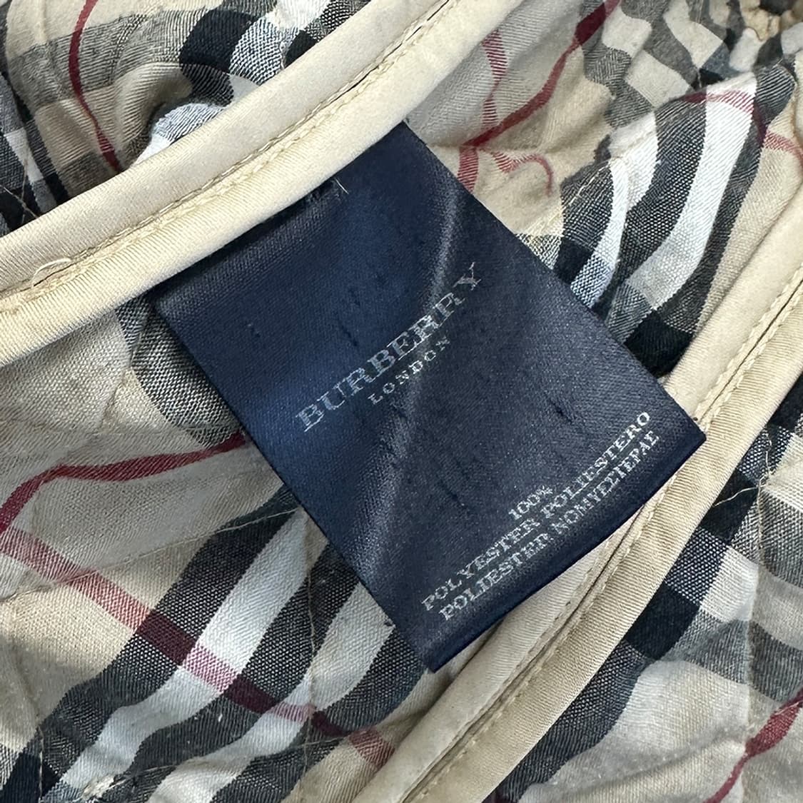 버버리 여성 노바체크 퀼팅 자켓 누빔 점퍼 파워 정품 상품이미지8