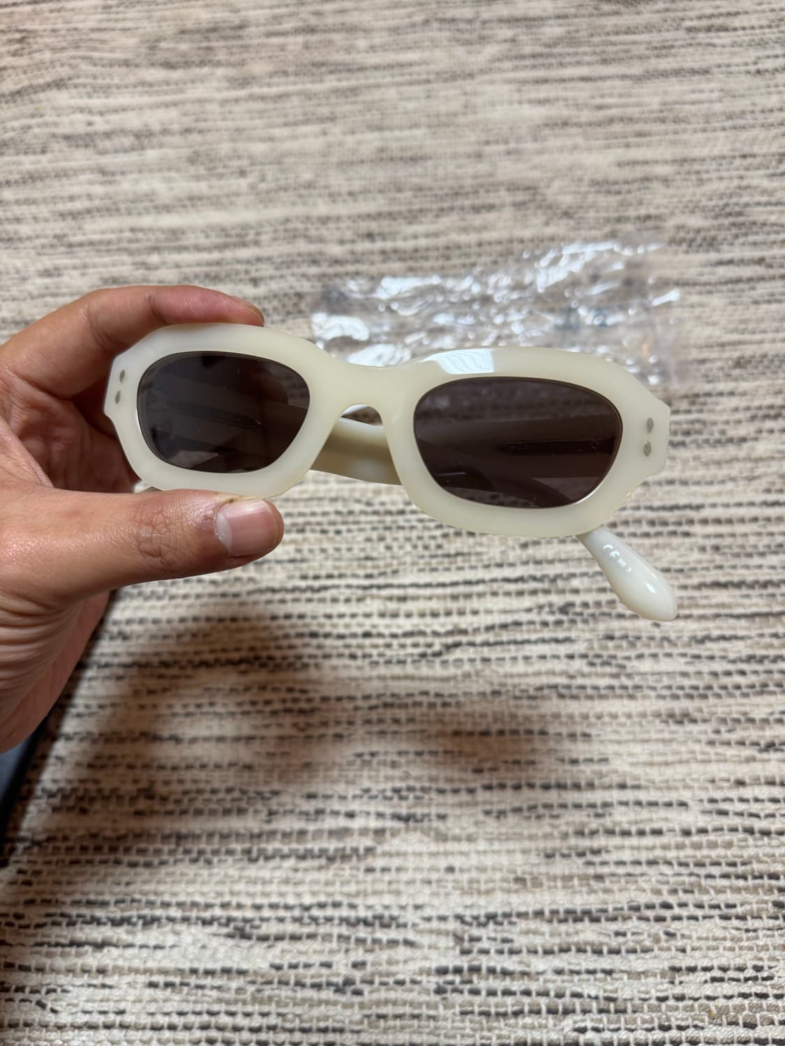 이자벨마랑 아이보리 선글라스 상품이미지2