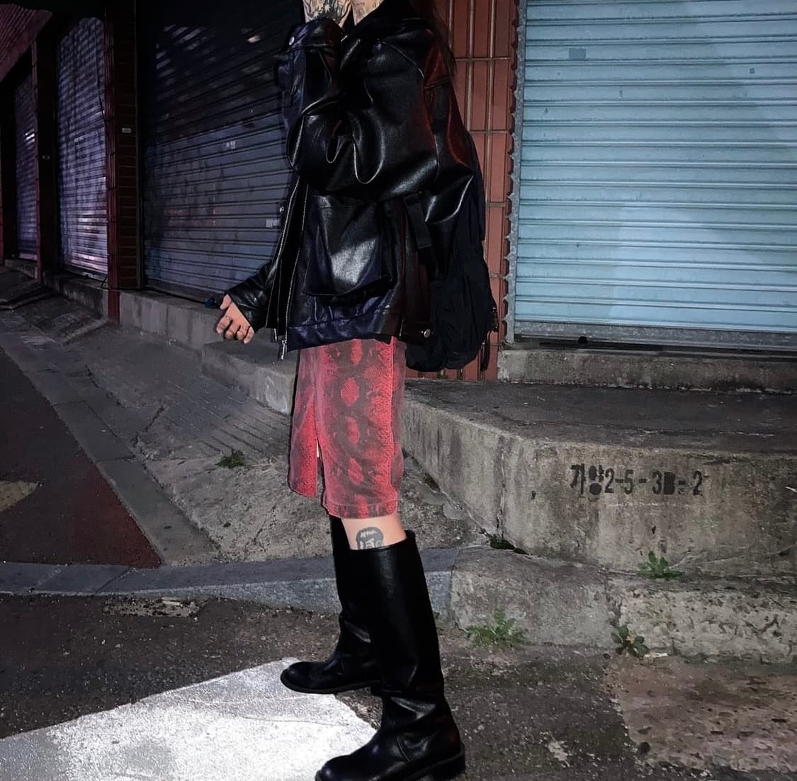 스네이크패턴 미디 스커트 상품이미지1