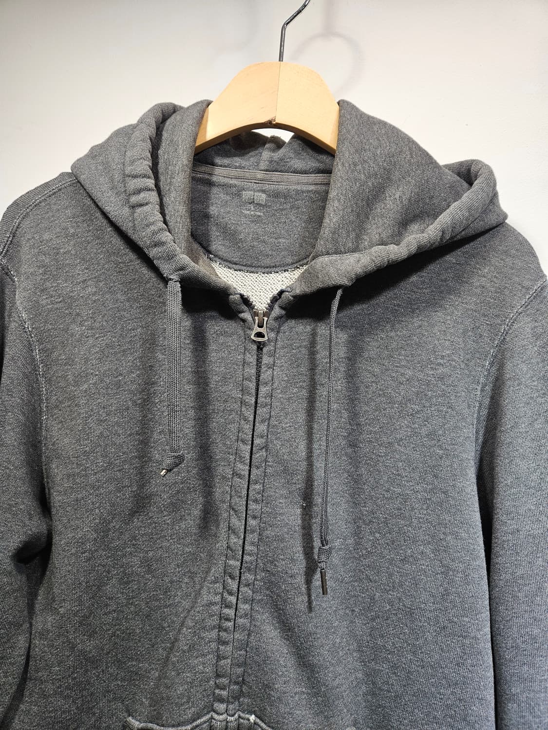 유니클로(UNIQLO) 회색 후드 집업 L 상품이미지3