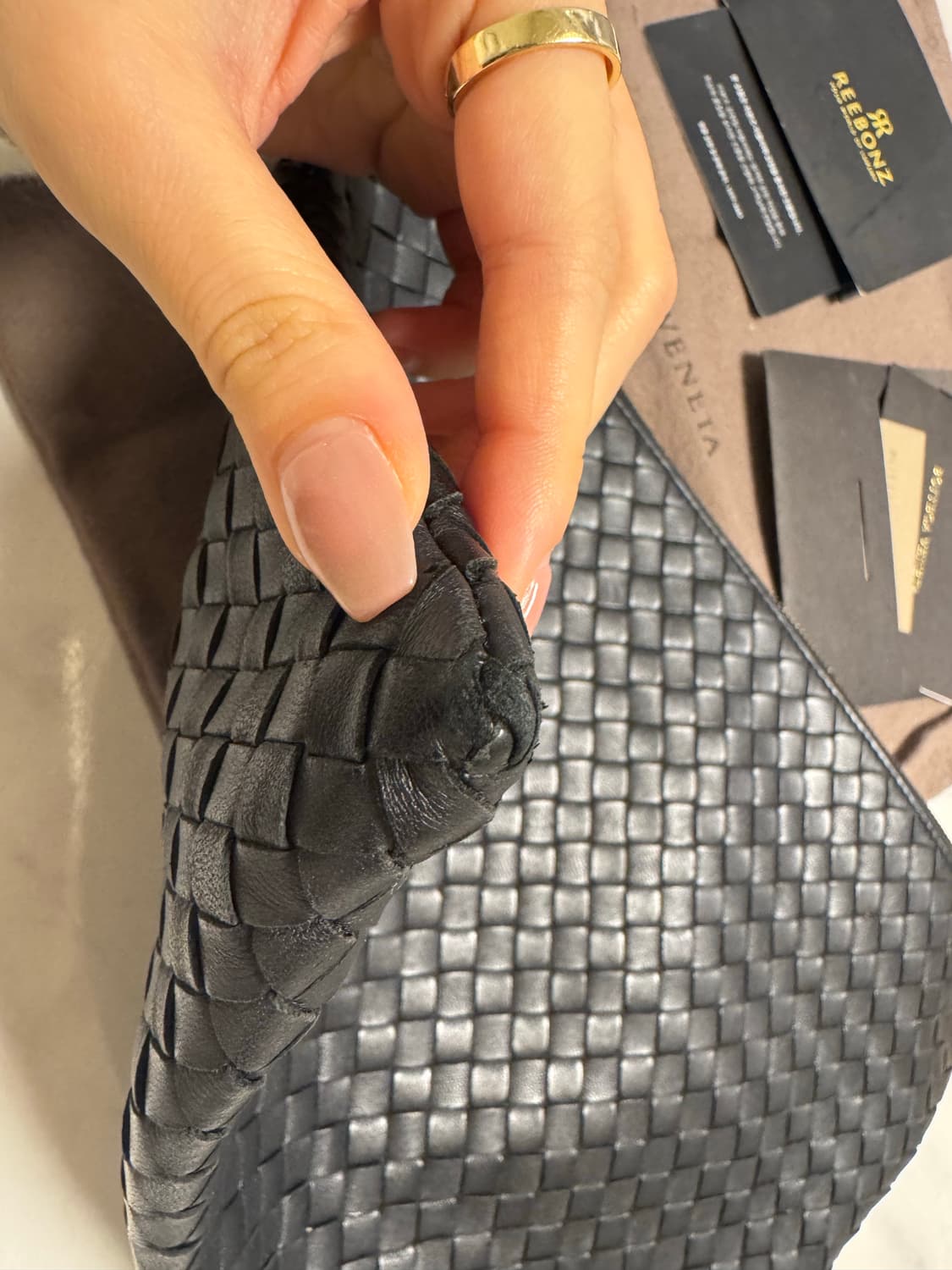 보테가베네타 클러치 상품이미지2