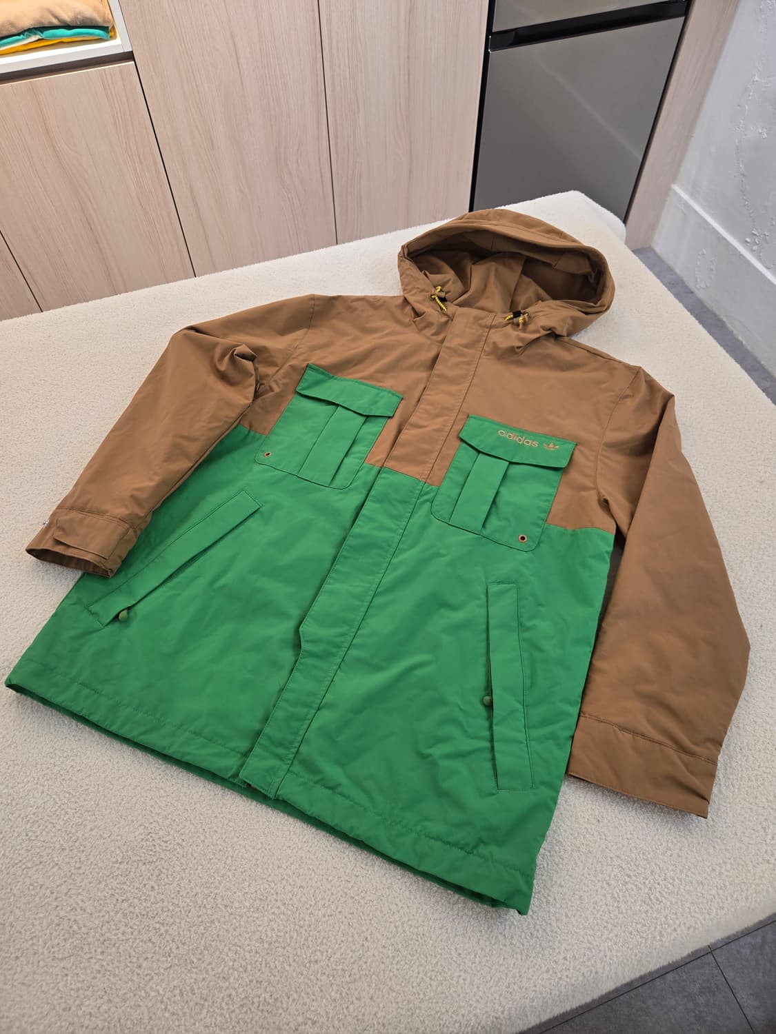 아디다스 브라운/그린 후드 자켓 100 상품이미지1