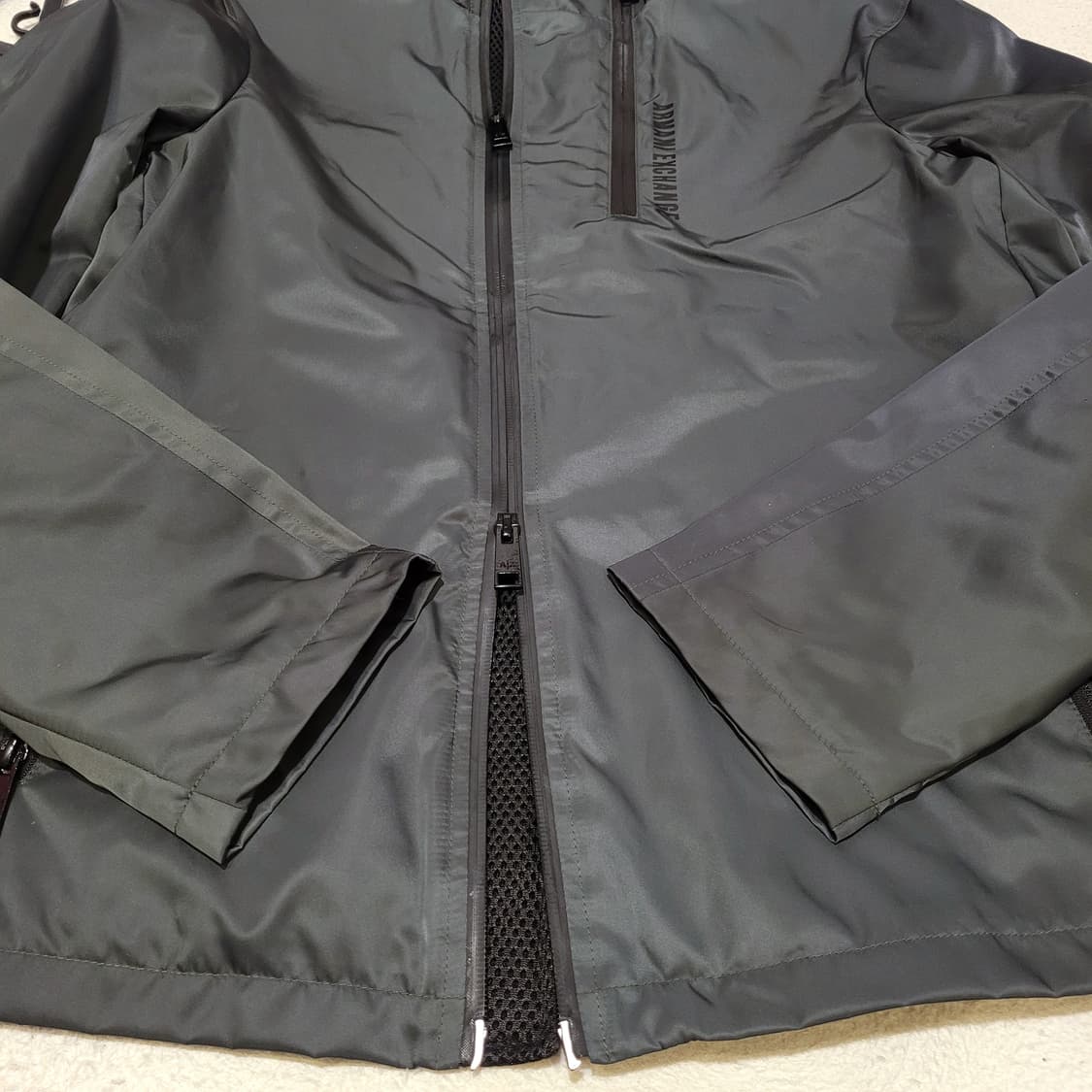 아르마니 익스체인지 유틸 바람막이 M 상품이미지4