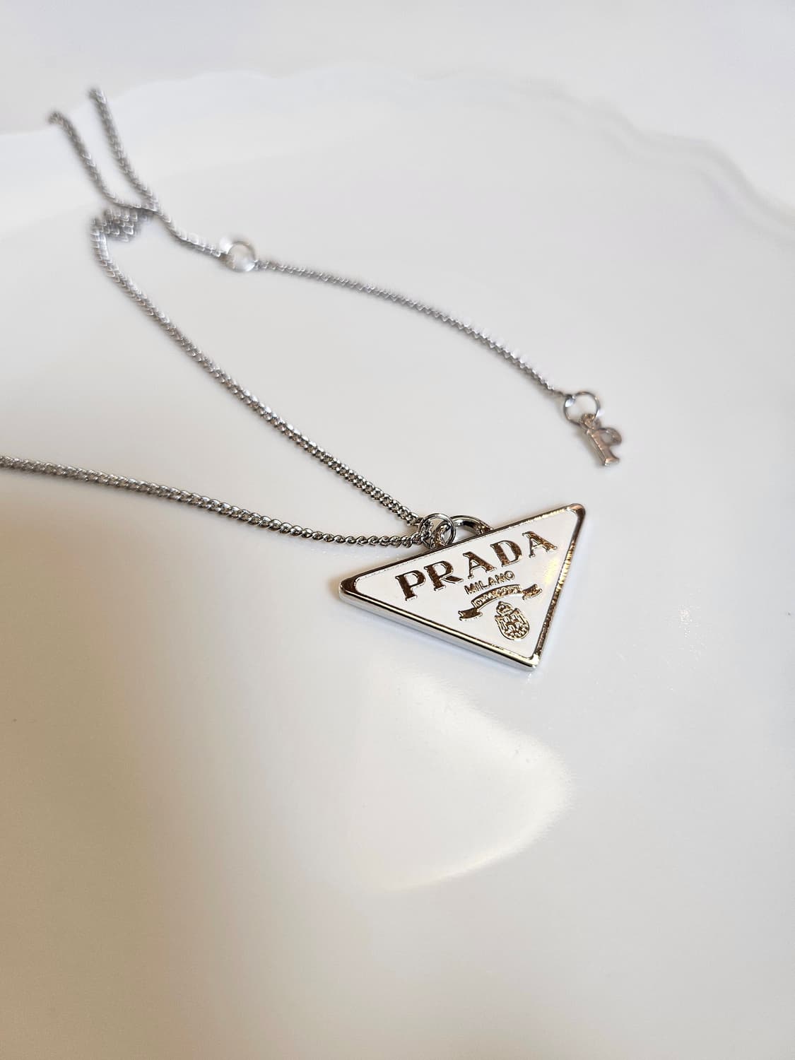 프라다 업사이클링 체인 목걸이 화이트 상품이미지3