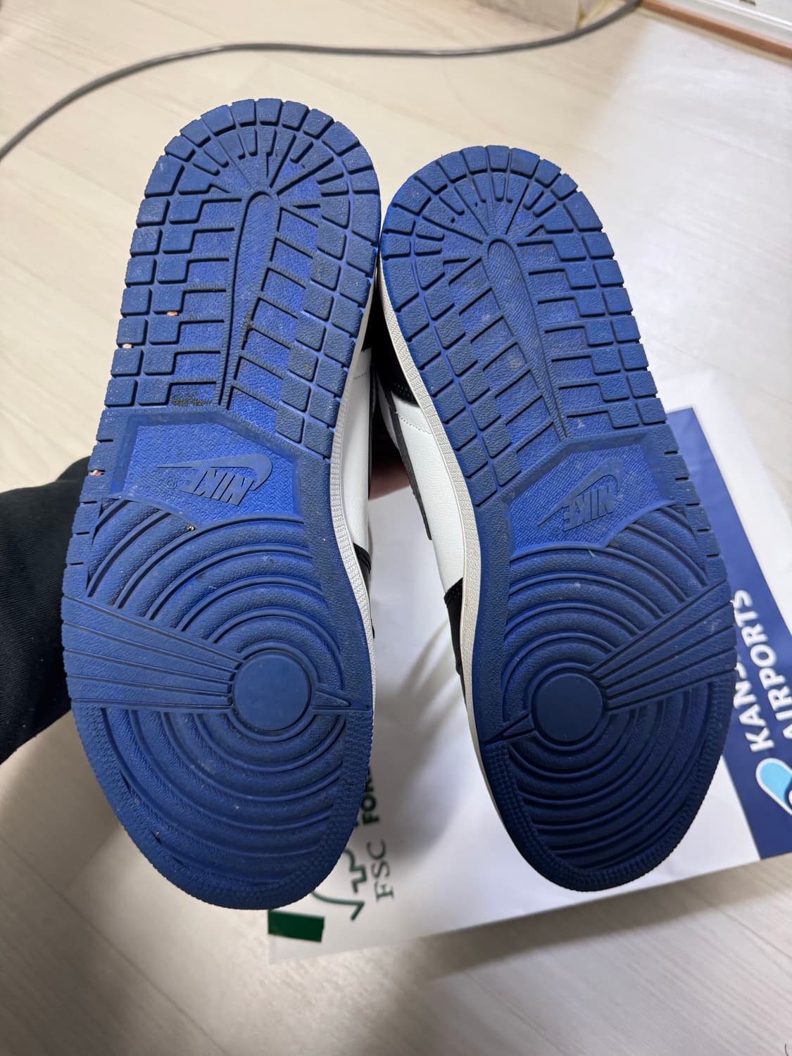 조던1 로얄토 하이 275 상품이미지2