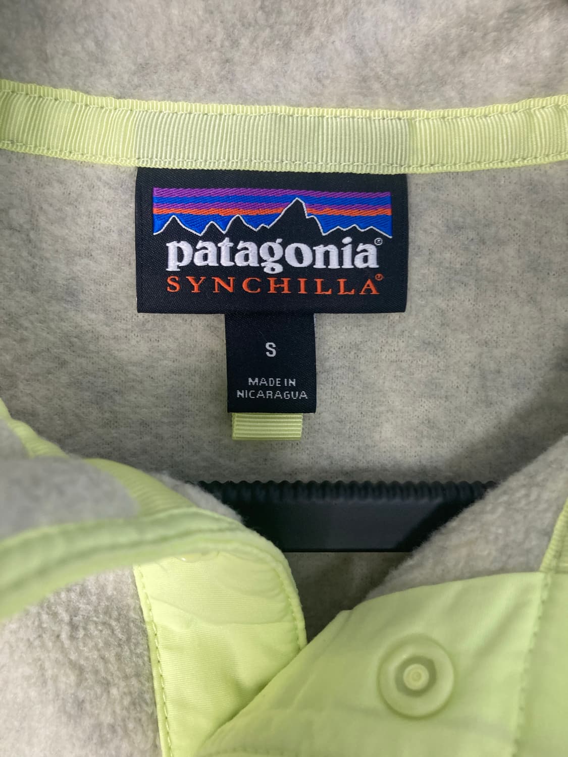 파타고니아 신칠라 오트밀/젤리피쉬옐로우 (S) 새상품급 상품이미지3
