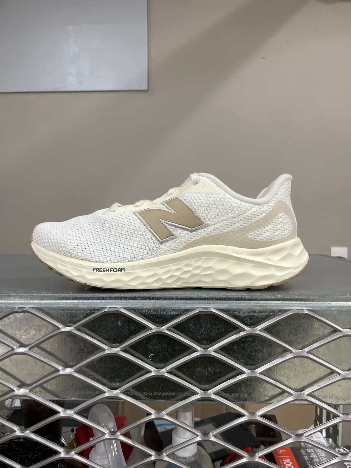 뉴발란스 프레쉬폼 아리쉬 V4 265 상품이미지1