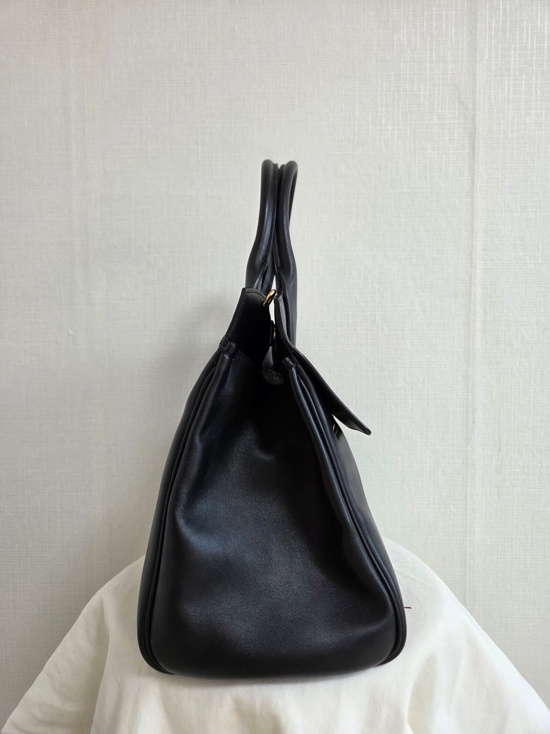 페라가모 스튜디오 미디엄 토트백 상품이미지4