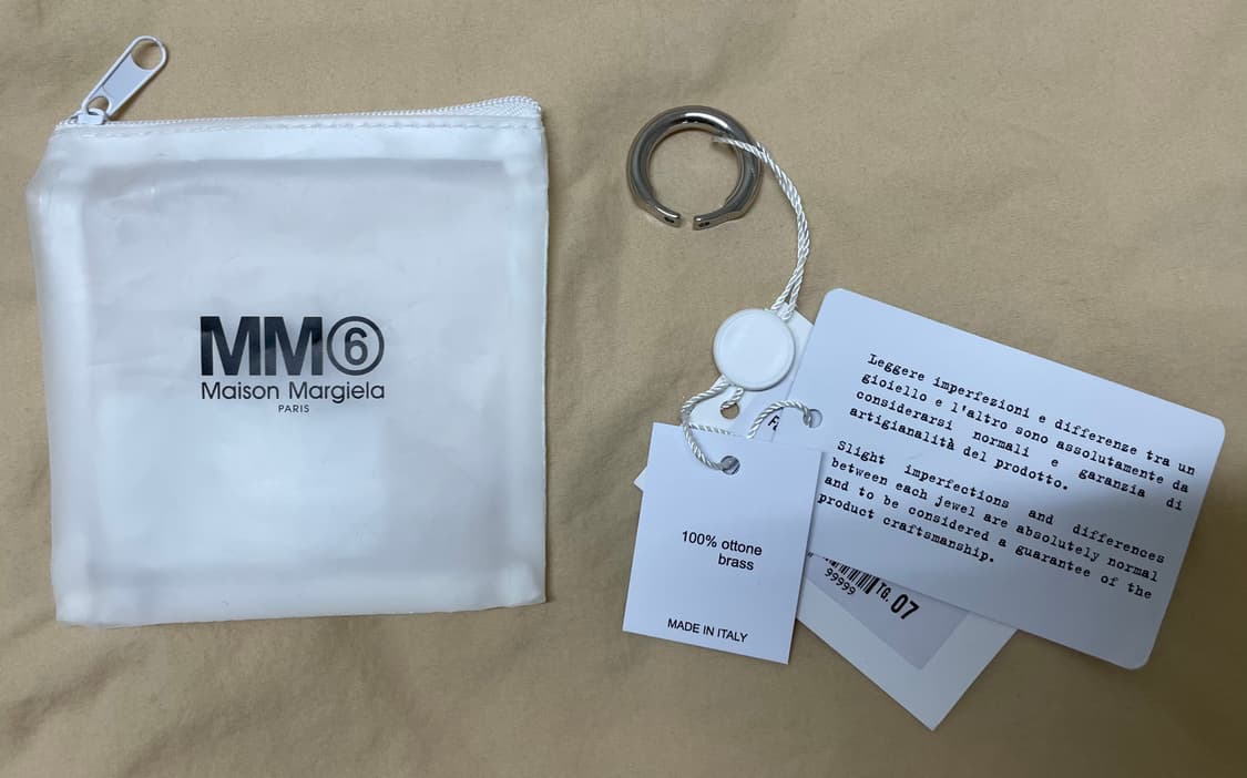 마르지엘라 MM6 리벳 커프 링 상품이미지2