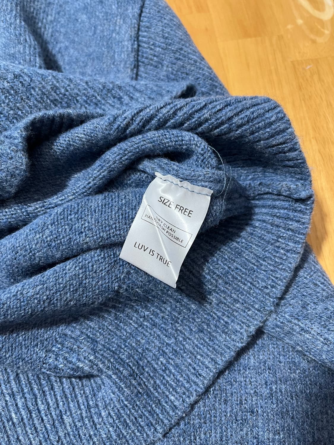 LUVISTRUE 러브이즈트루 크롭 가디건 블루 / FREE 상품이미지6