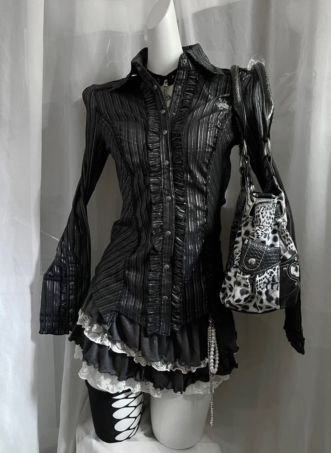 Ozzcroce ozzon 오즈온 스트라이프 셔츠 상품이미지2